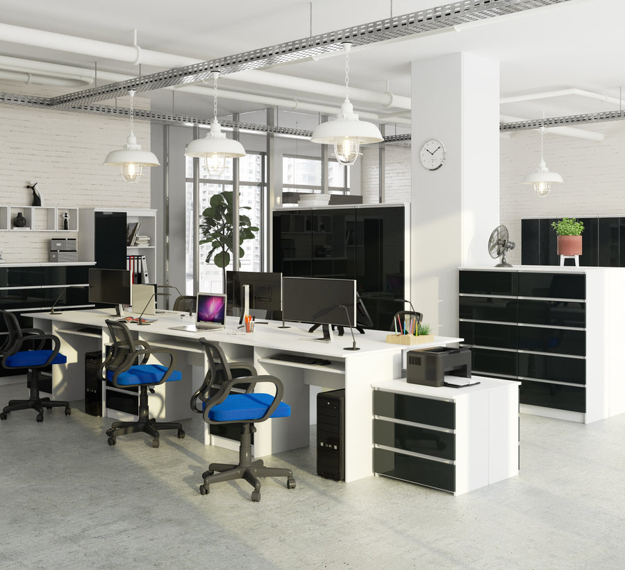 Schreibtisch – CLP – Großzügige Arbeitsfläche für Homeoffice & Gaming