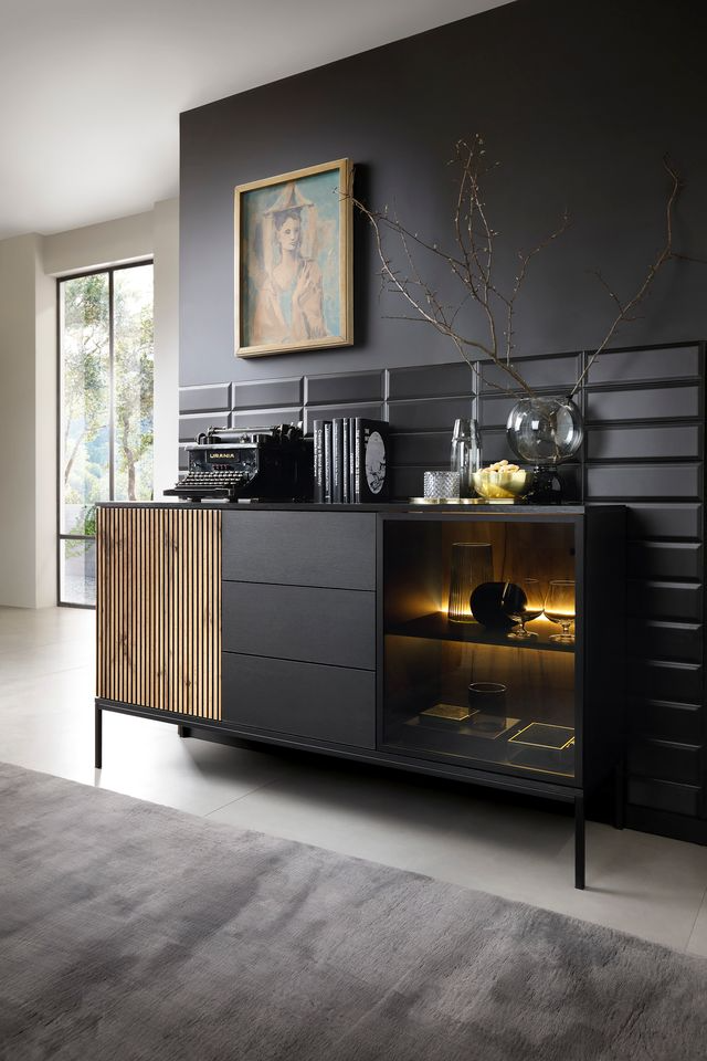 Sideboard – SENTO – KSZ154 mit Push-to-open, Glastür und LED-Beleuchtung