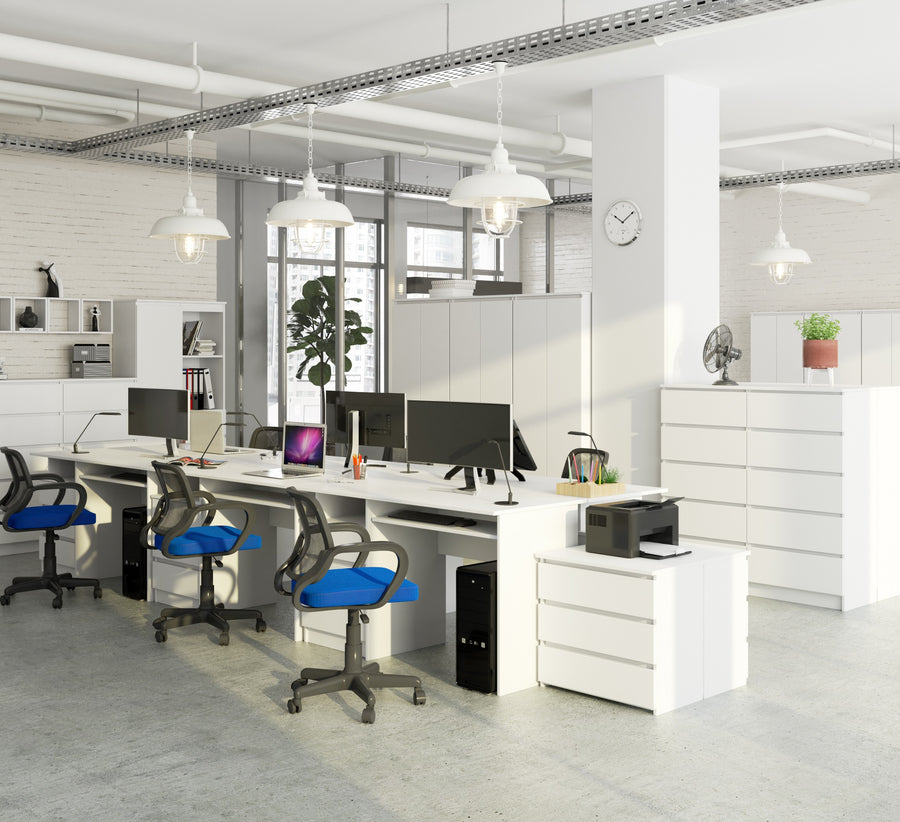 Schreibtisch – CLP – Großzügige Arbeitsfläche für Homeoffice & Gaming