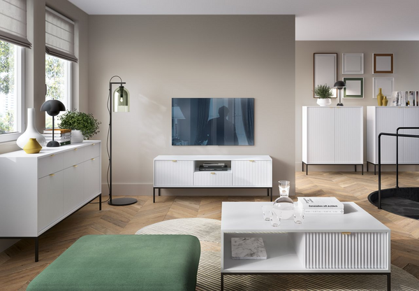 Wohnzimmer Set 5-teilig – TV Lowboard – Couchtisch – Hochkommode – Breite Kommode – Sideboard / NOVA – Weiß – Modernes Rillen-Design für strukturierte & stilvolle Wohnräume