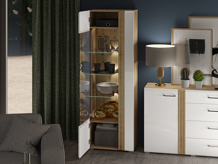 Vitrine – ADAGIO 02 – Elegantes Design mit moderner LED-Beleuchtung