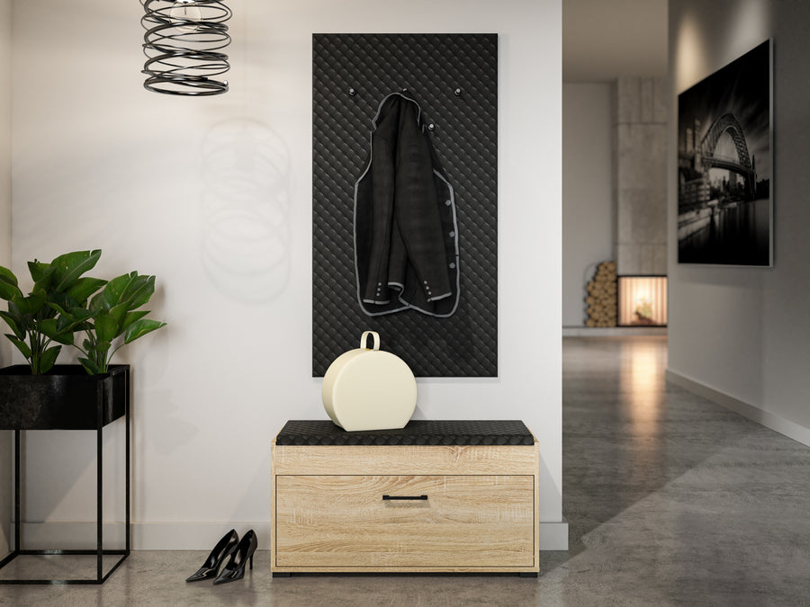 Wandgarderobe – CARO – Stilvolles Schwarz mit elegantem Polsterakzent