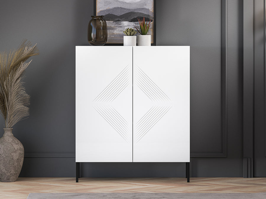 Kommode – CLEARING 01 – Elegante Highboard-Kommode mit geometrischer Fräsung