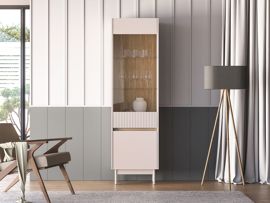 Vitrinenschrank – DUNEA – Stilvolle Standvitrinen mit Glastüren und Holzoptik