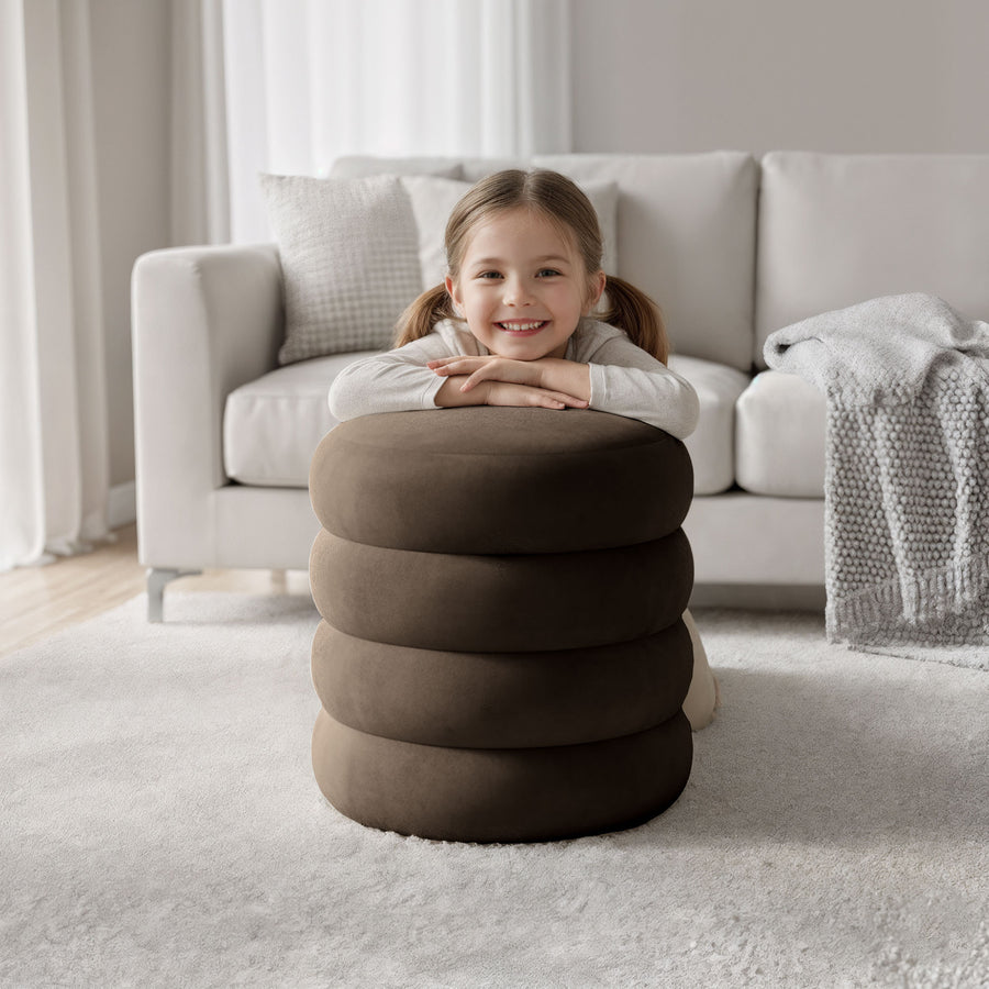 Sitzhocker – SNUGGO – Eleganter Samthocker mit Stauraum im modernen Design