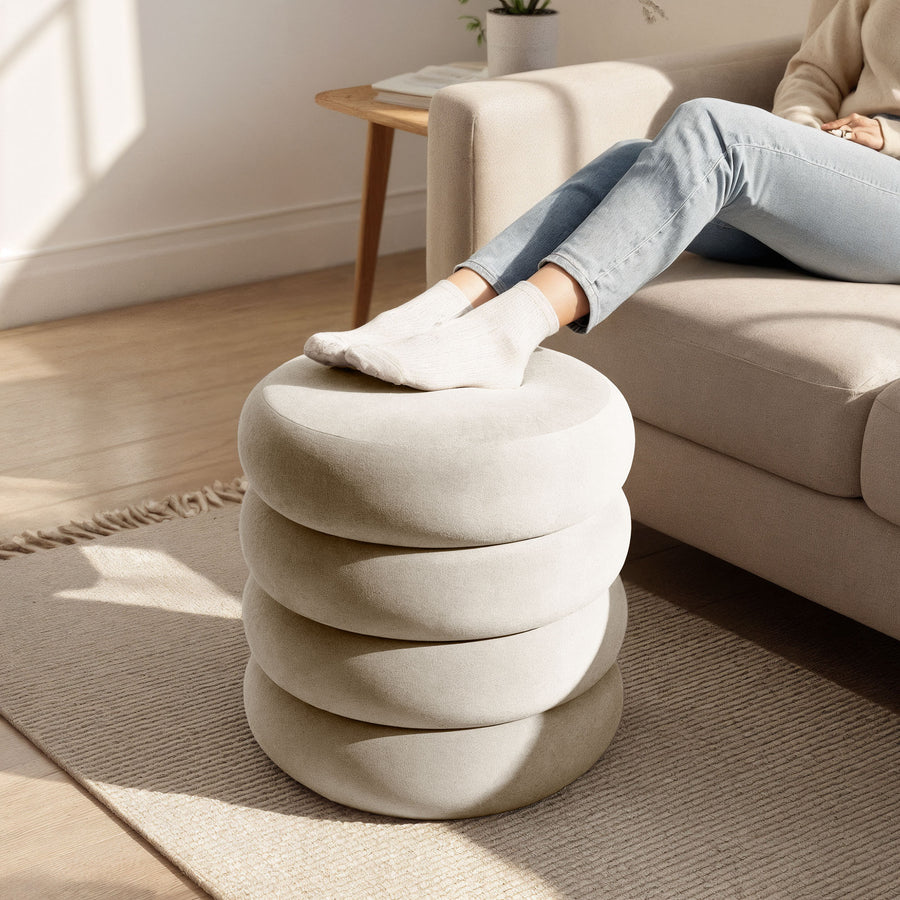 Sitzhocker – SNUGGO – Eleganter Samthocker mit Stauraum im modernen Design