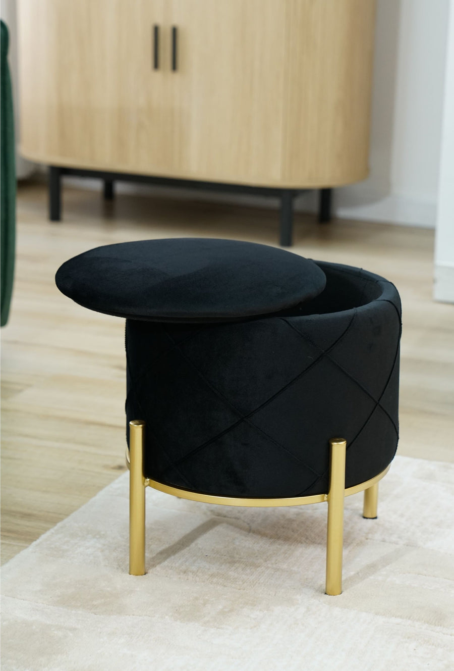 Sitzhocker – SAVANA – Elegantes Design mit praktischem Stauraum
